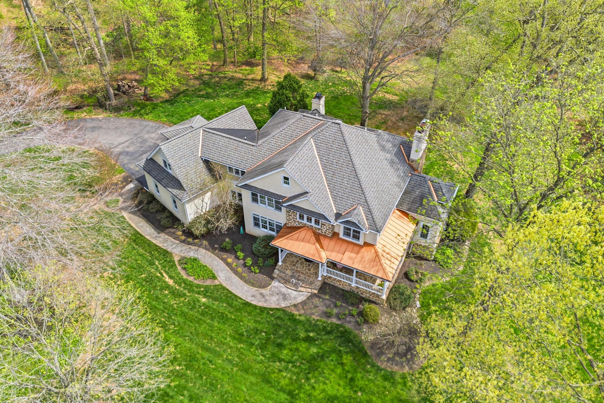 310 Buttonwood Road