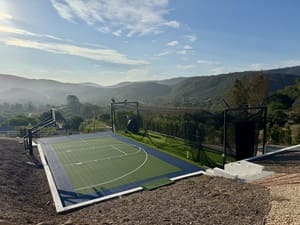 {{ custom_values.service_2 }} in {{custom_values.area_1})