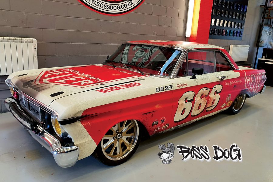 Ford Falcon, race livery