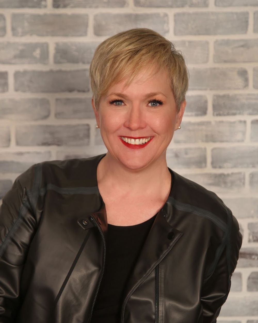Leslie Nafus