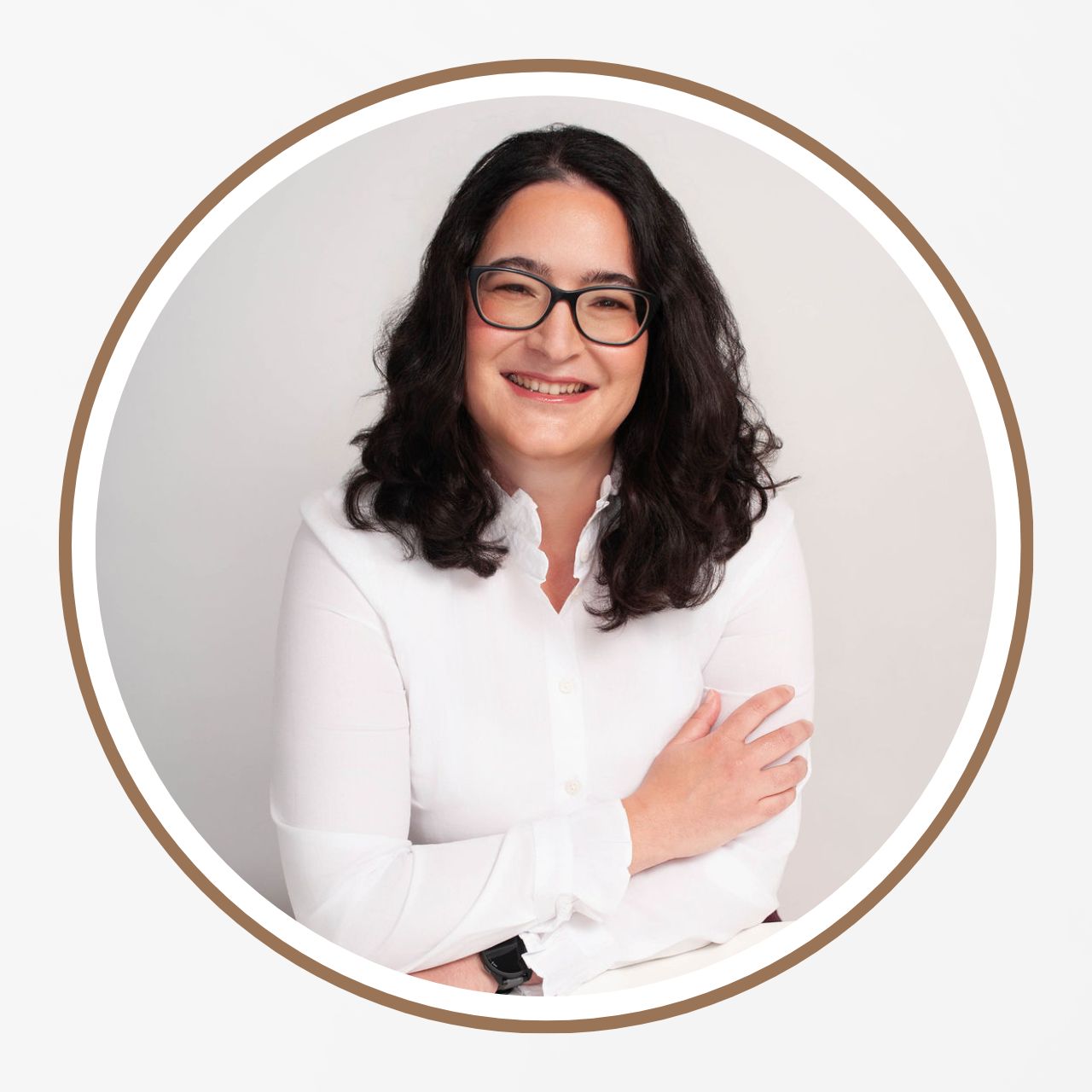 How to Get Your First Client in Canada When English Isn’t Your First Language