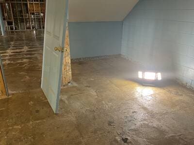 empty in Whitmore Lake, MI