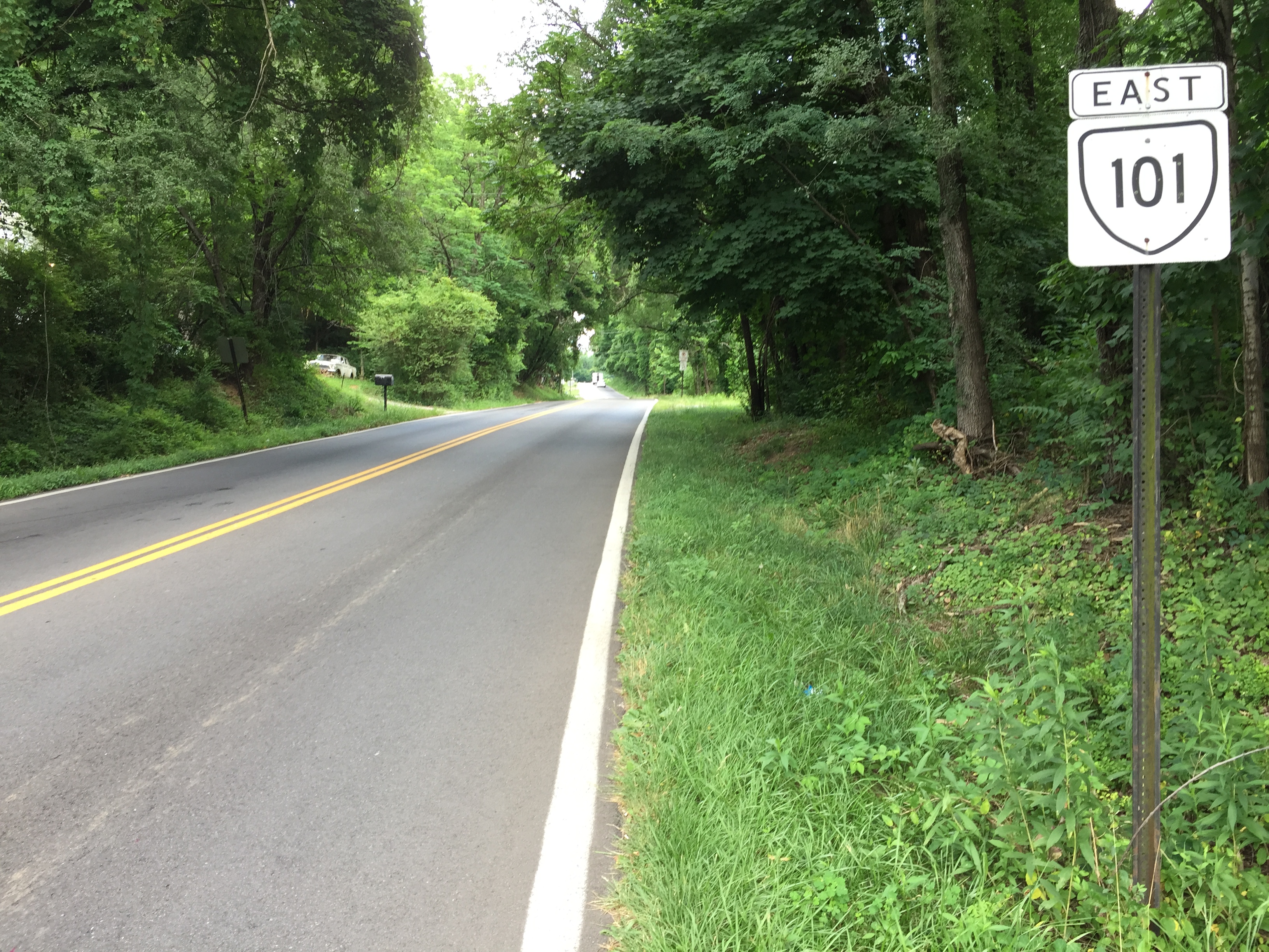 Hershberger Road near Peters Creek Road in Roanoke, Virginia Hershberger Road near Peters Creek Road in Roanoke, Virginia