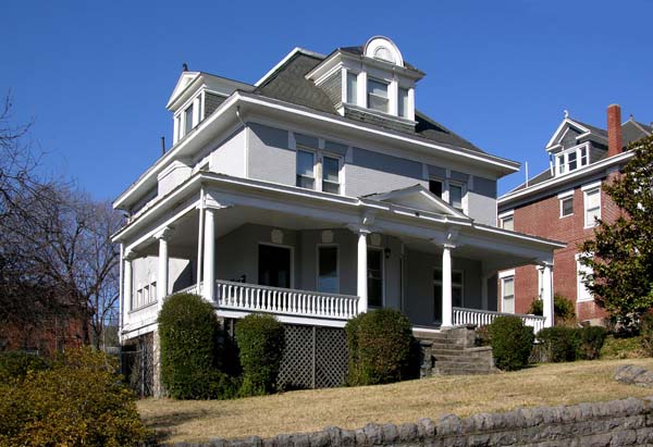 Historic home in Roanoke Southwest Historic District Historic home in Roanoke Southwest Historic District