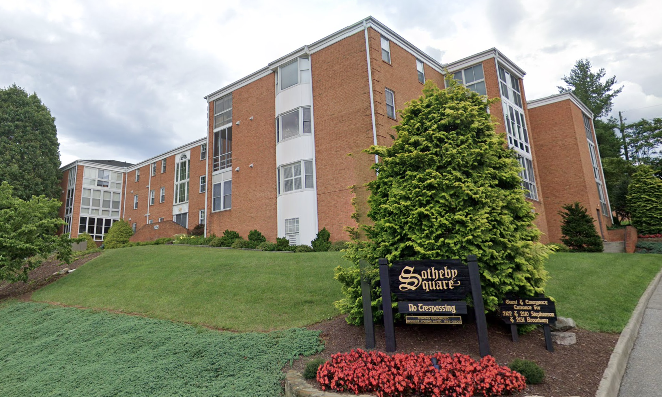 downtown roanoke condo complex