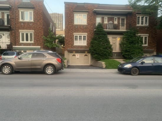 Skylight Cleaning Montreal