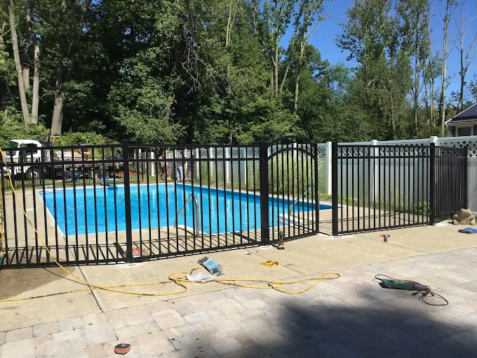 Pool Fence Installation