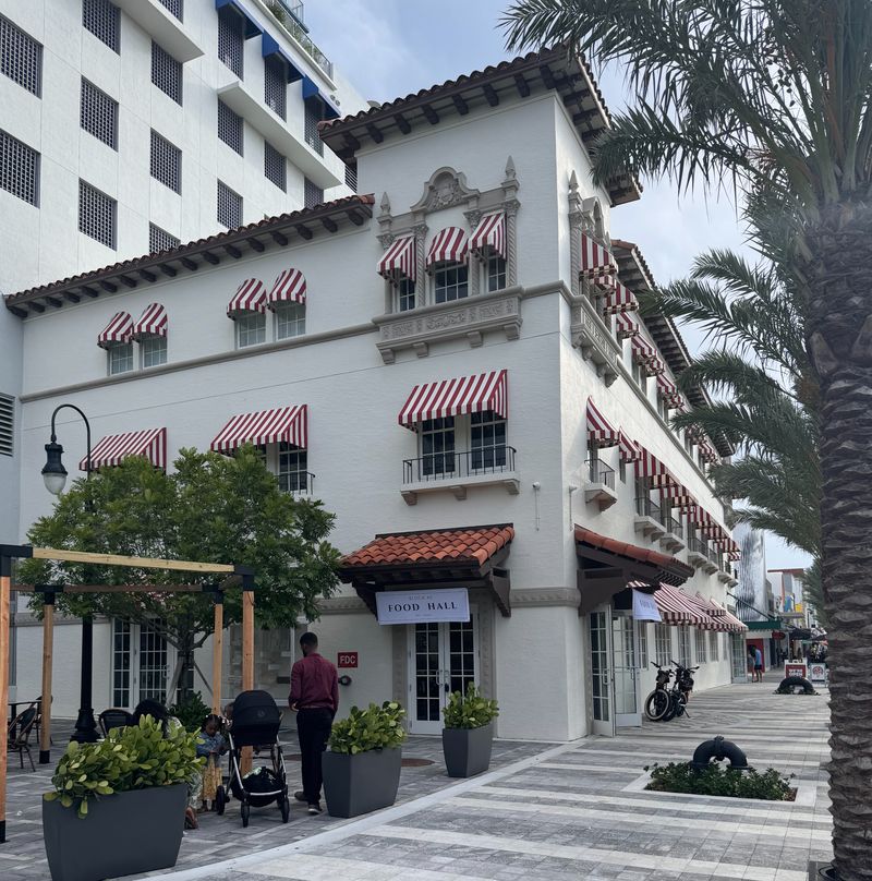 Block 40 Food Hall