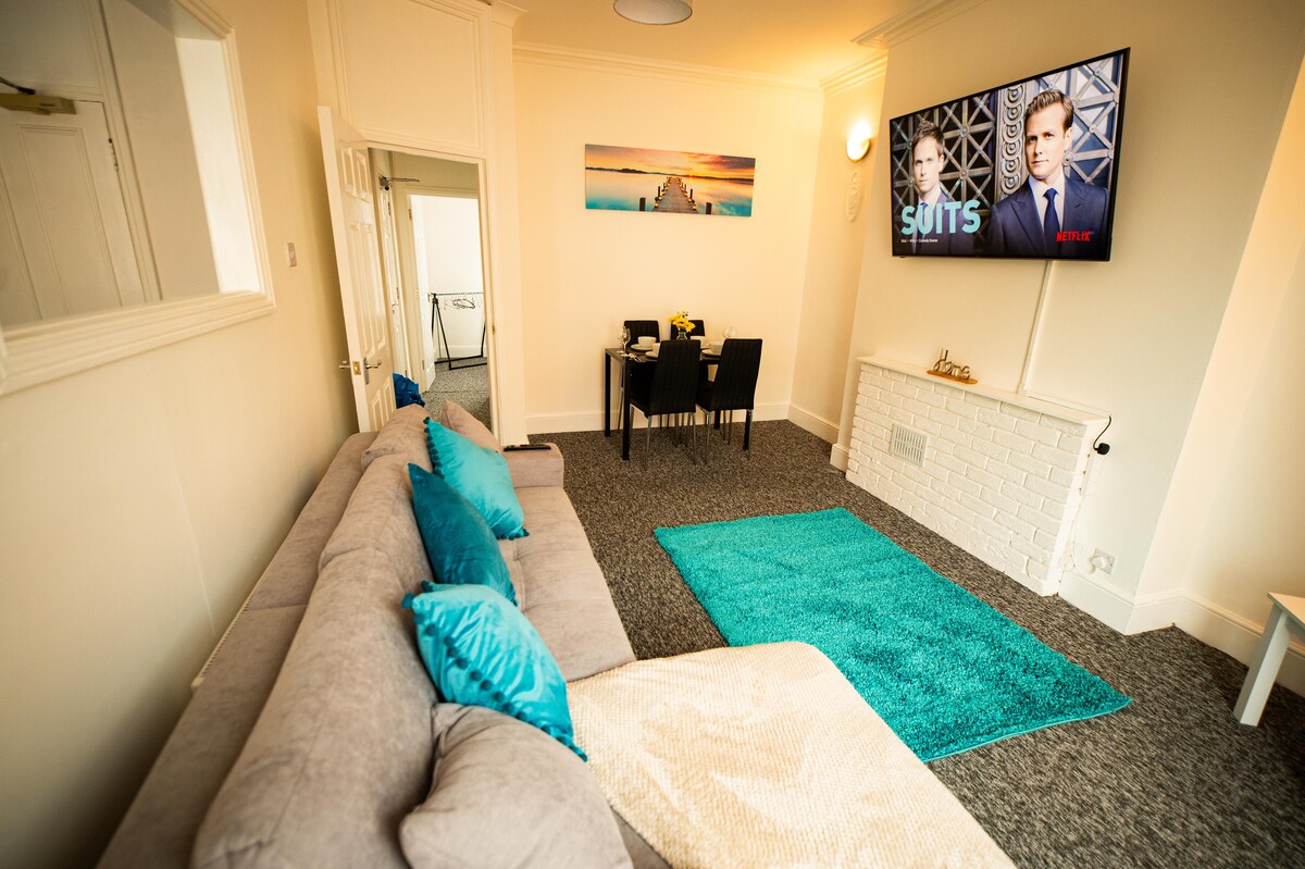 Suffolk apartment block - photo 2