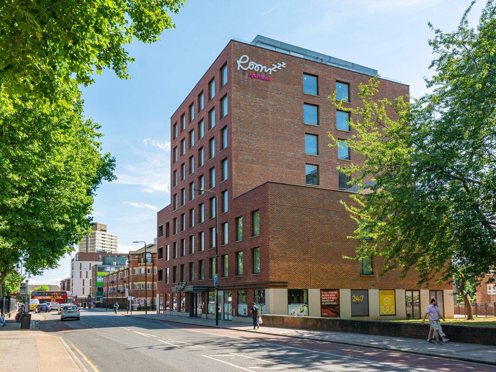 Roomzzz London Stratford