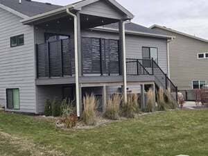 {{ custom_values.service_1 }} in {{custom_values.area_2})