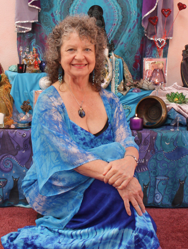 Evalena Rose at her altar