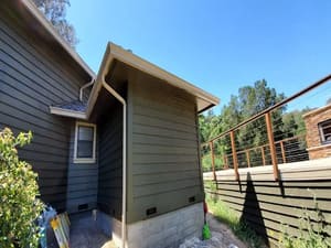 {{ custom_values.service_3 }} in {{custom_values.area_3})