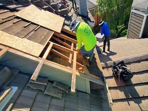 {{ custom_values.service_3 }} in {{custom_values.area_3})