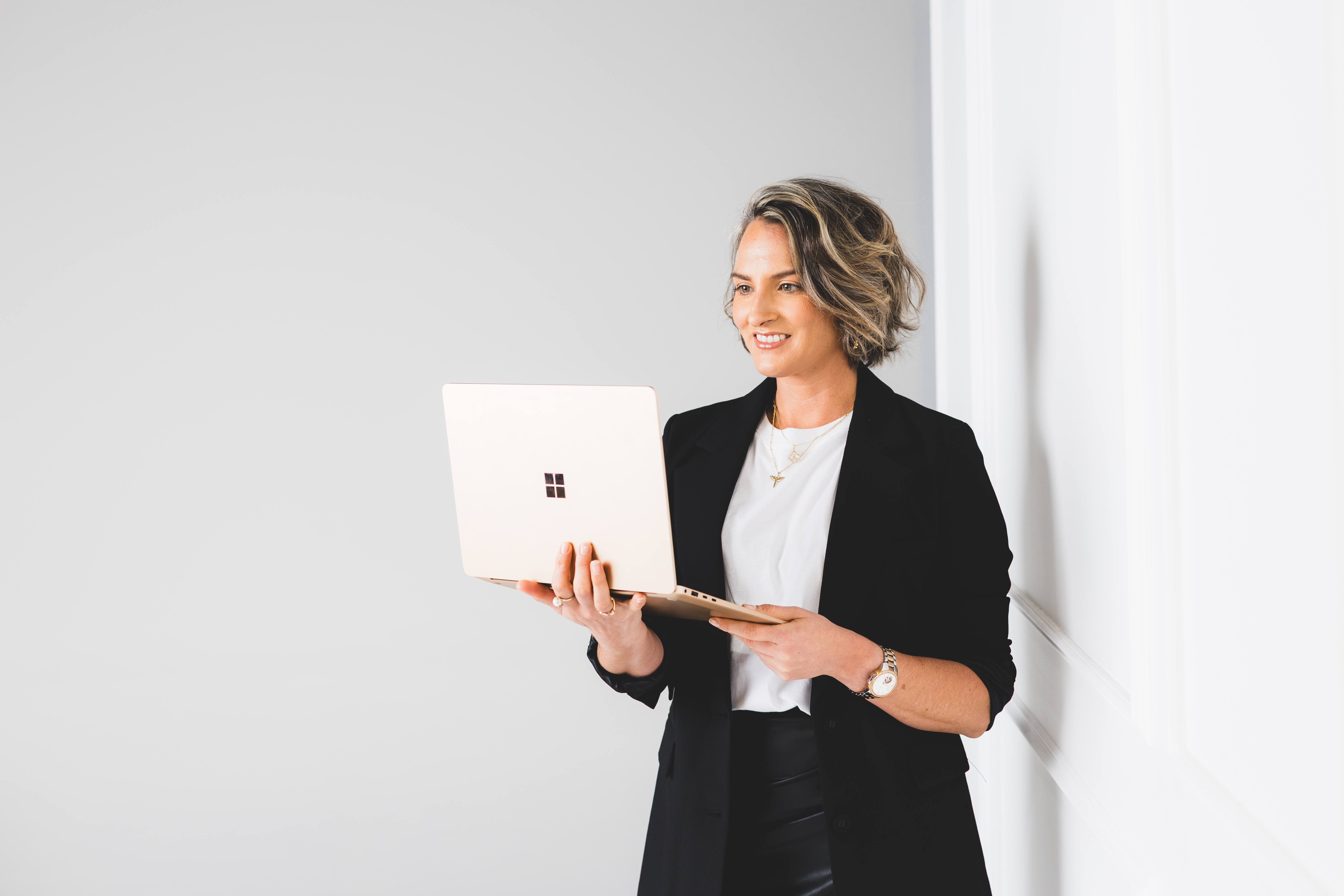 Masterclass and live events online and in person by Amy Green