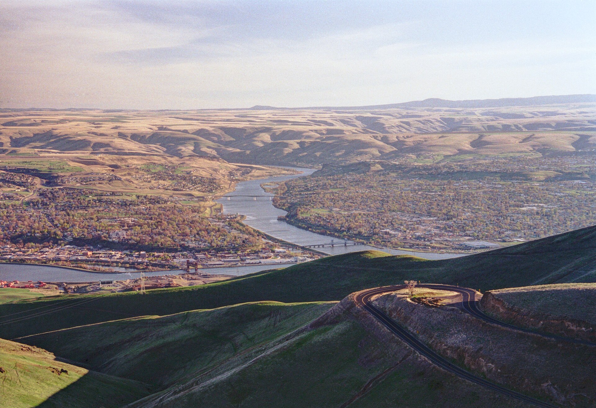 Lewiston, Idaho and Clarkston at the confluence of the Snake and Clearwater rivers