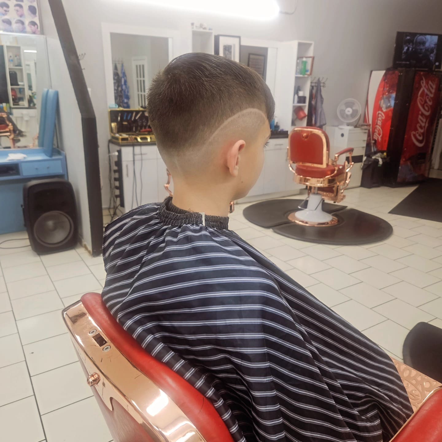 Classic men's haircut at Elite Barbershop and Salon in Etobicoke