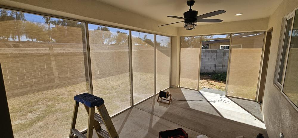 New-build patio enclosure being screened
