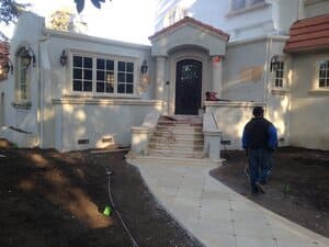 {{ custom_values.service_1 }} in {{custom_values.area_3})