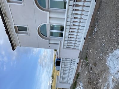 {{ custom_values.service_4 }} in {{custom_values.area_7})