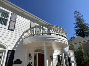 {{ custom_values.service_1 }} in {{custom_values.area_7})