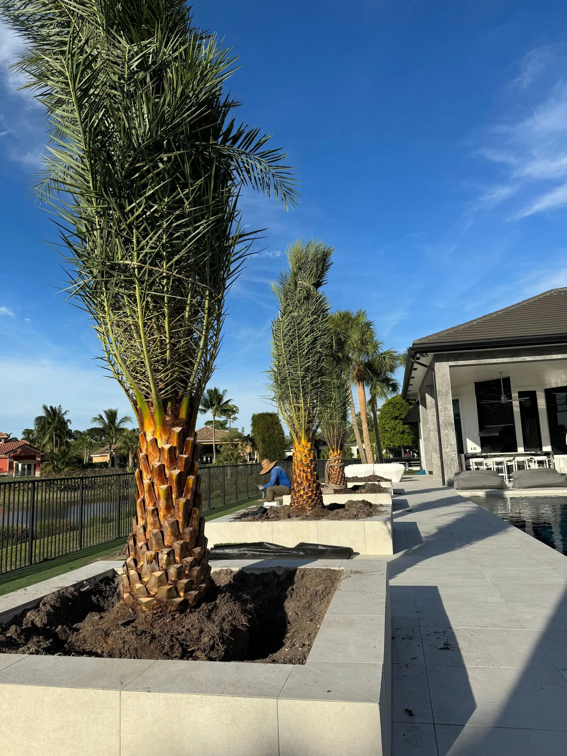 Putting green installation