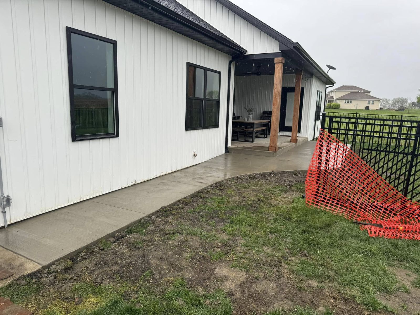 Concrete sidewalk project