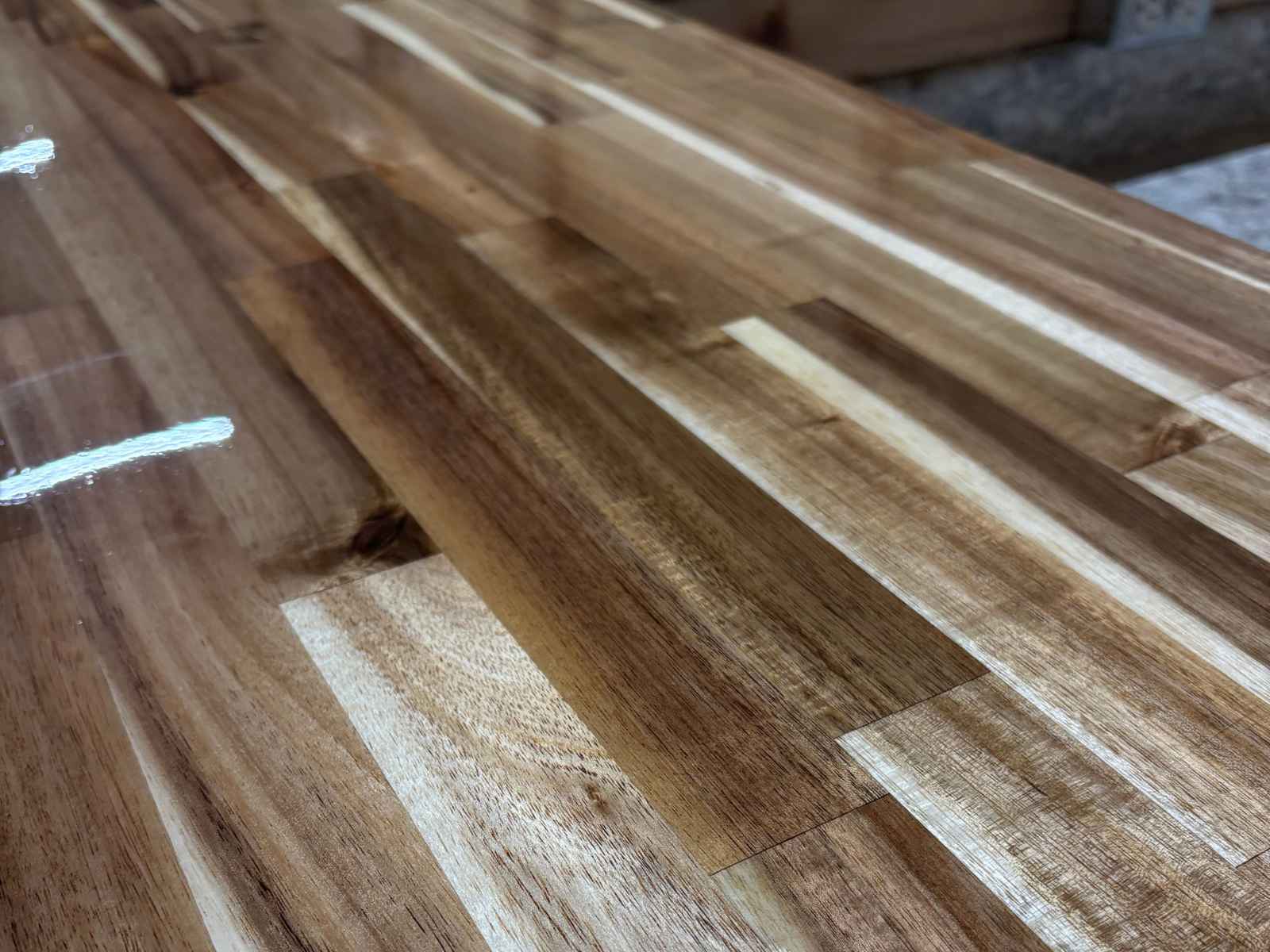 Epoxy countertop finish