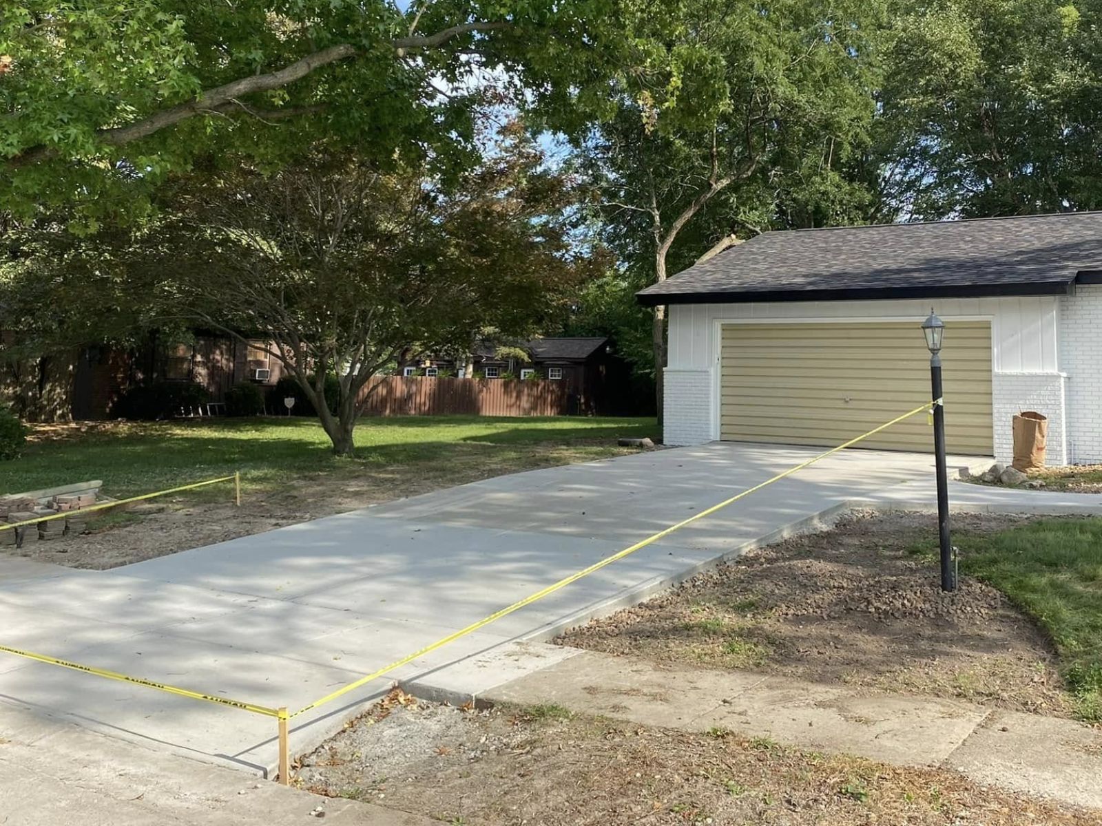 New concrete driveway approach