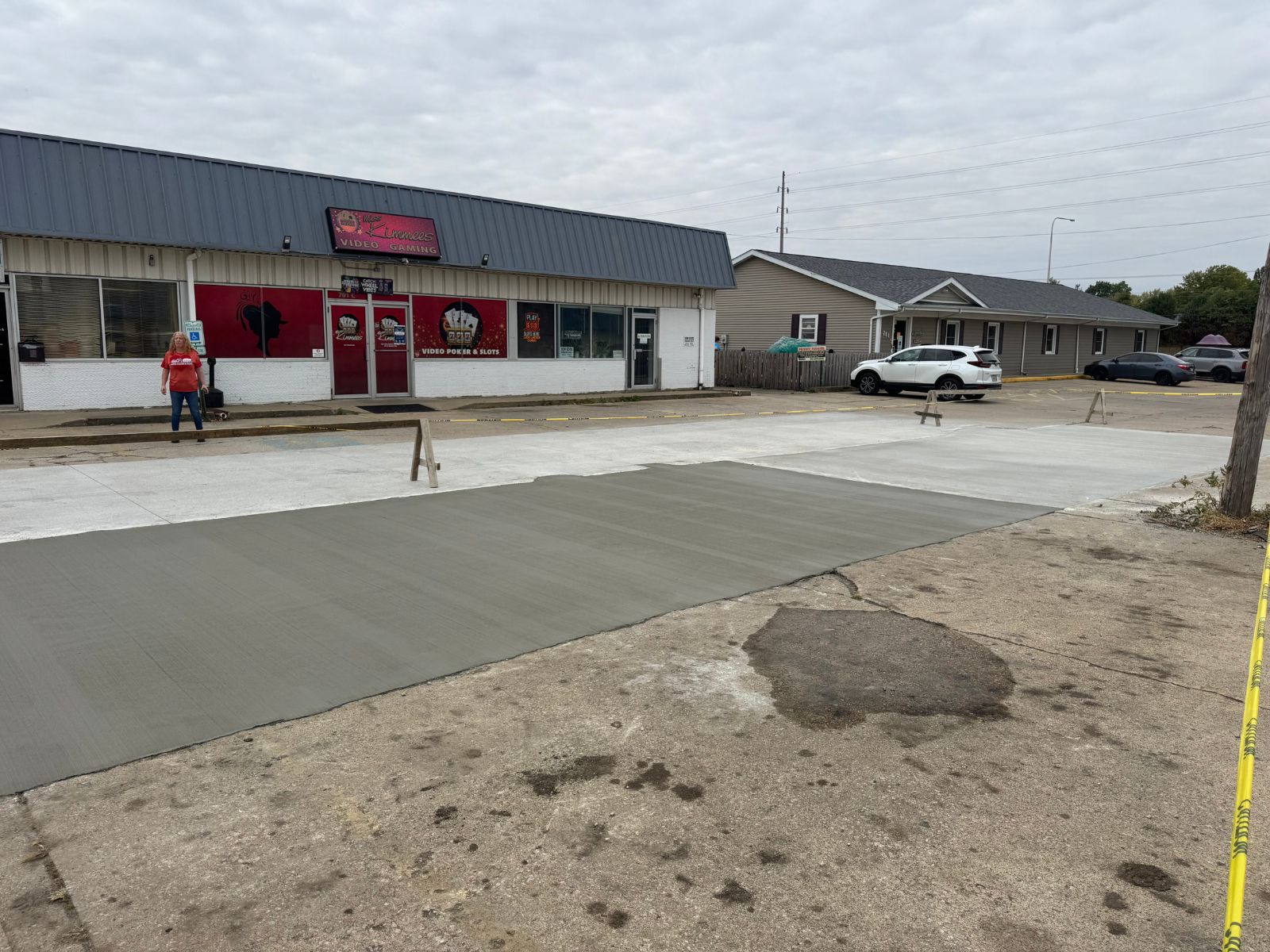 Concrete driveway installation
