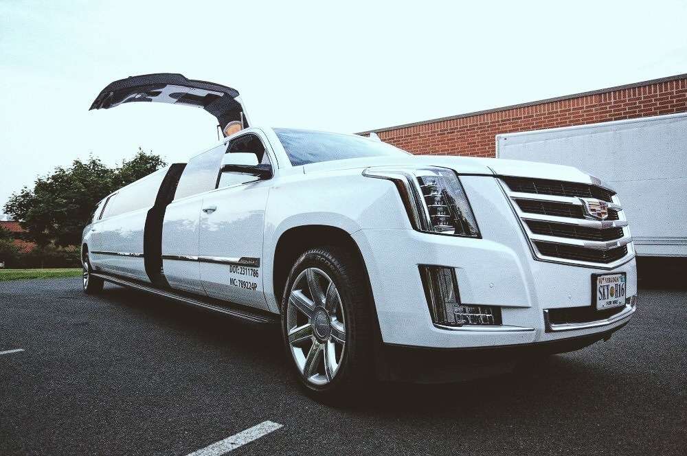 skyhawk limousine vehicles