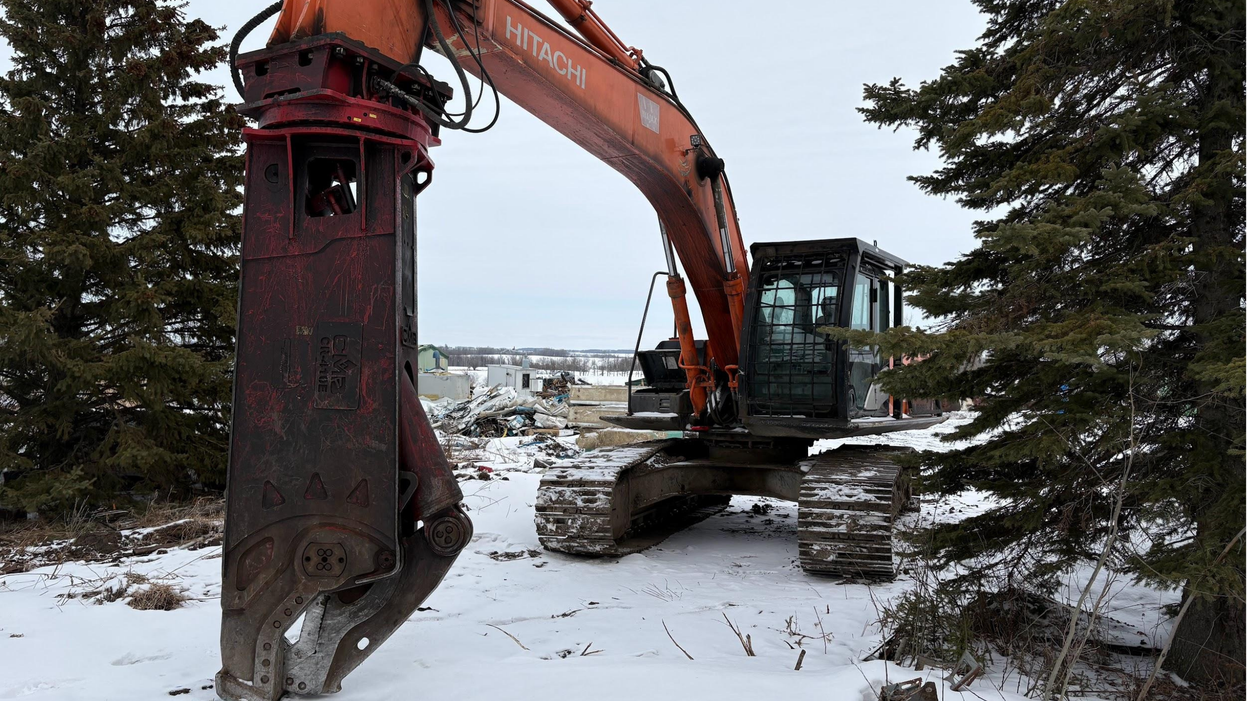 Excavator with Shear