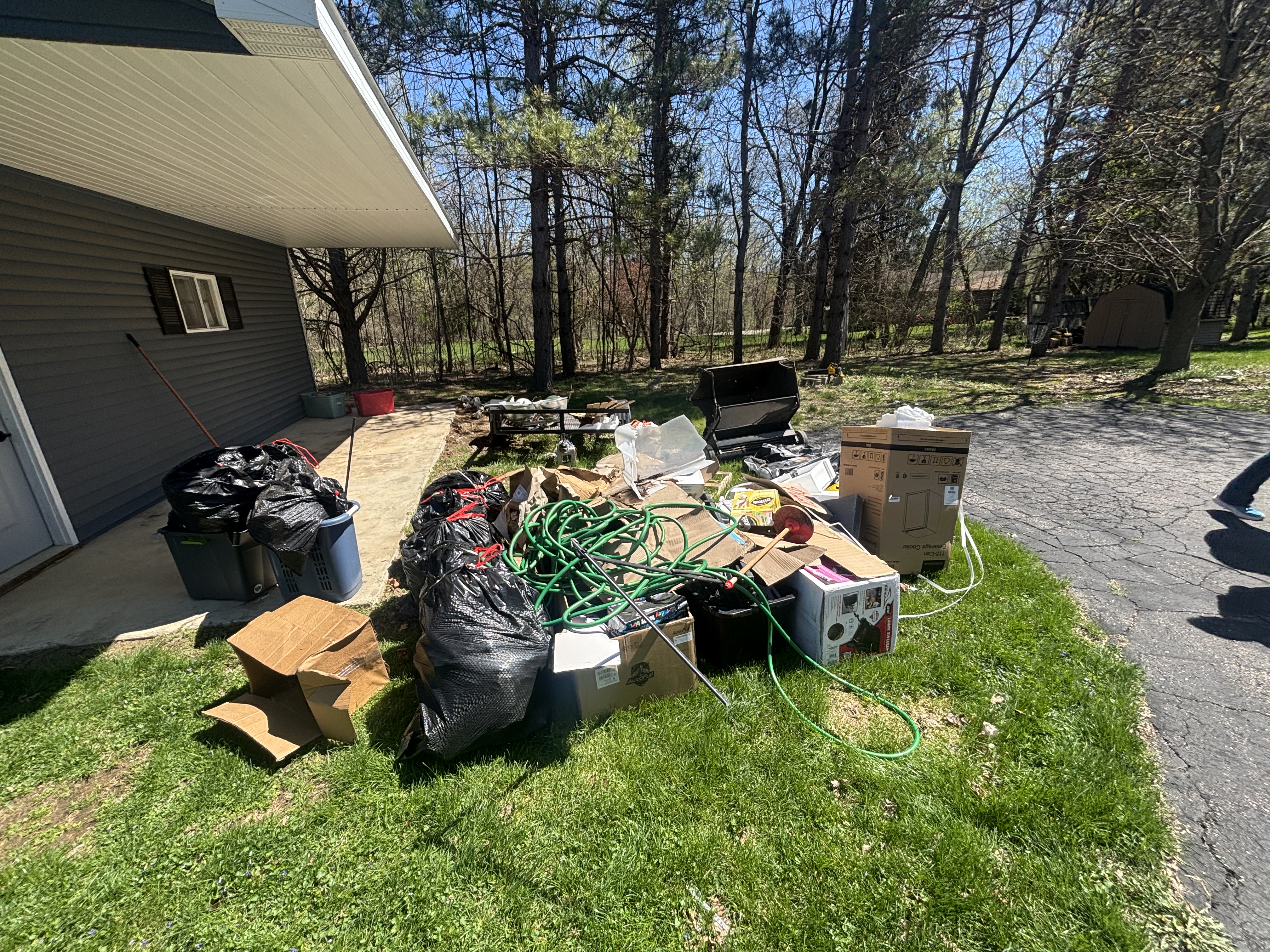 Commercial junk removal for Grand Rapids businesses
