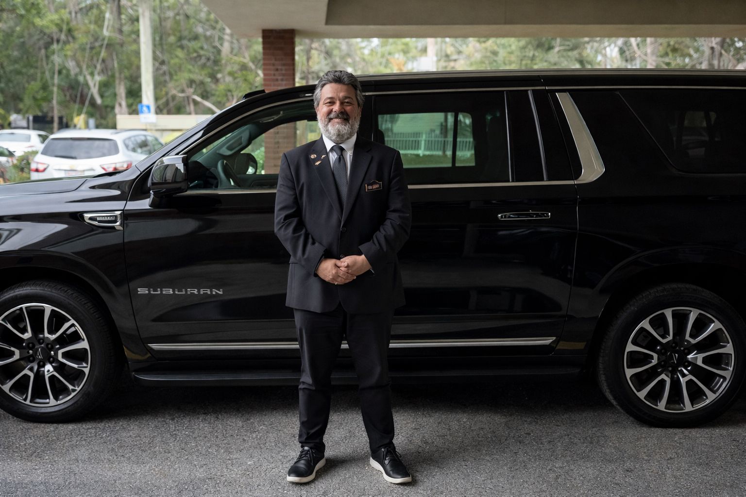 Luxury Suburban vehicle in front of the DoubleTree Hotel in Jacksonville