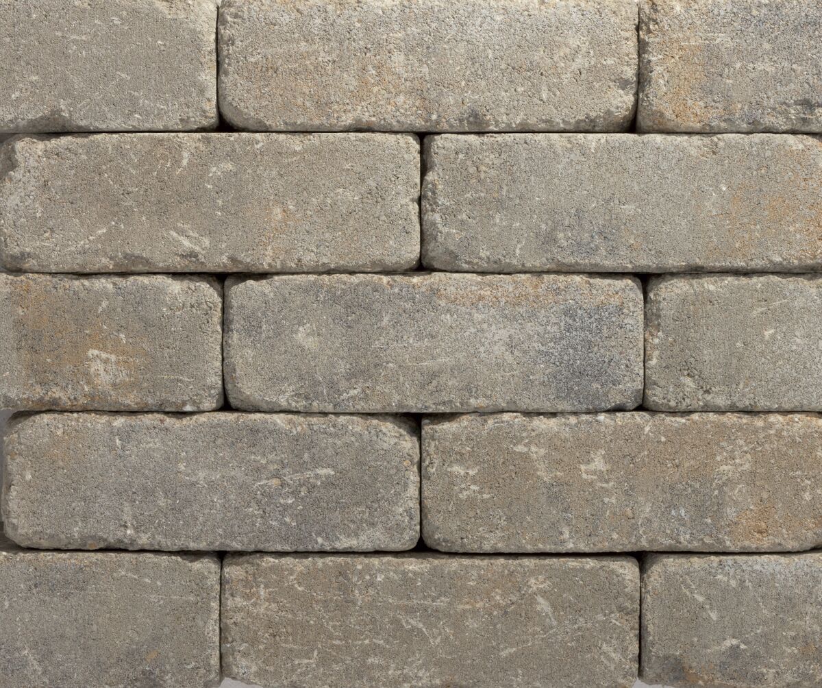 Weston Stone retaining wall block by Belgard
