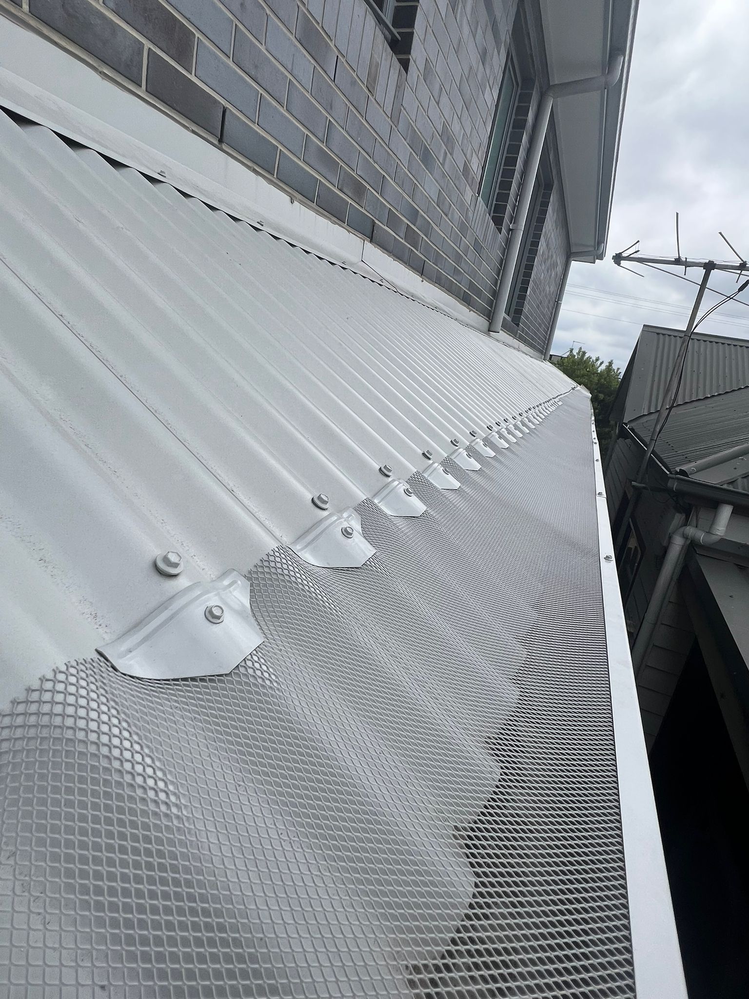 Shale Grey Colorbond Roof Gutter Guard Installation