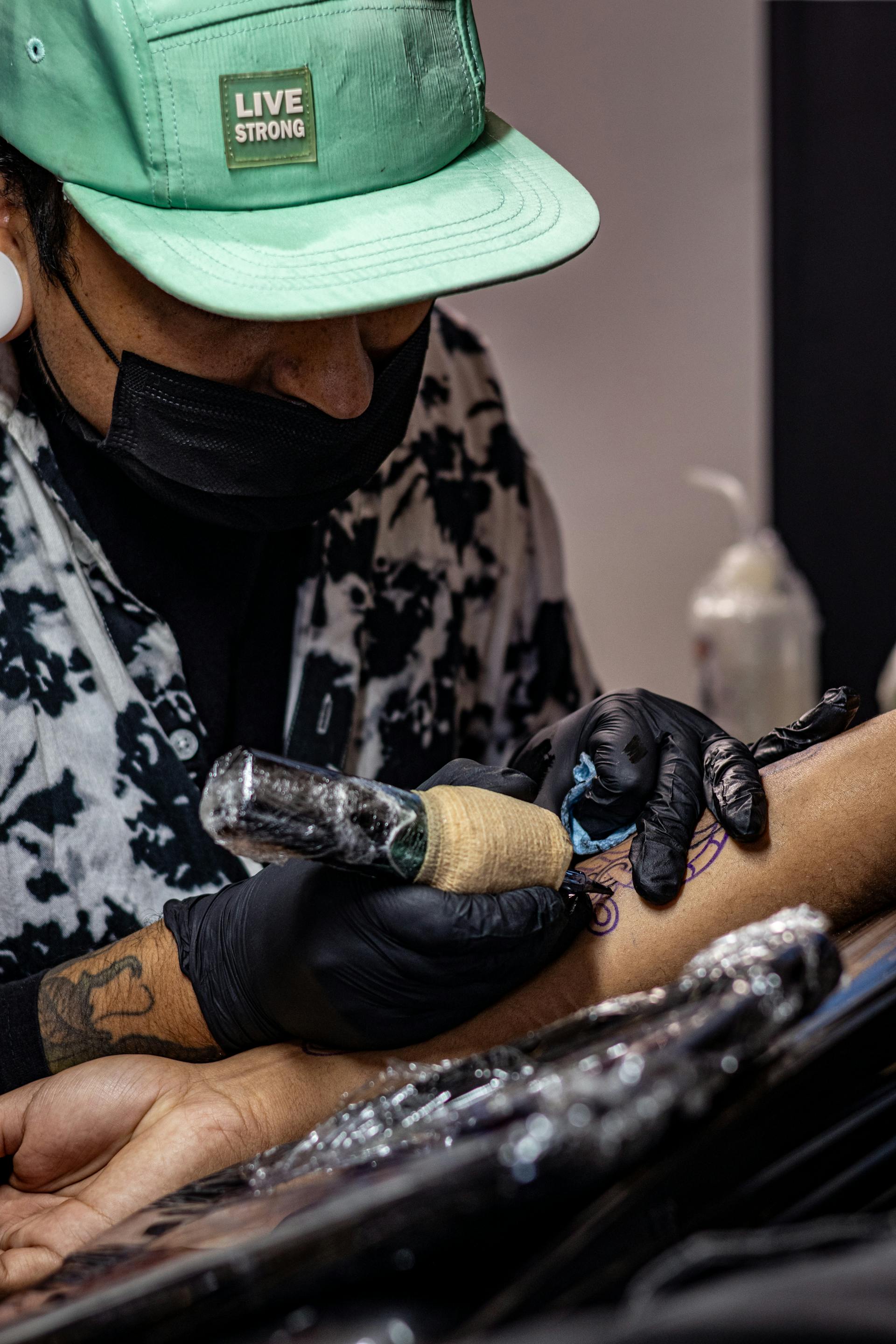 Tattoo Pain Explained: What It Feels Like and How to Handle It