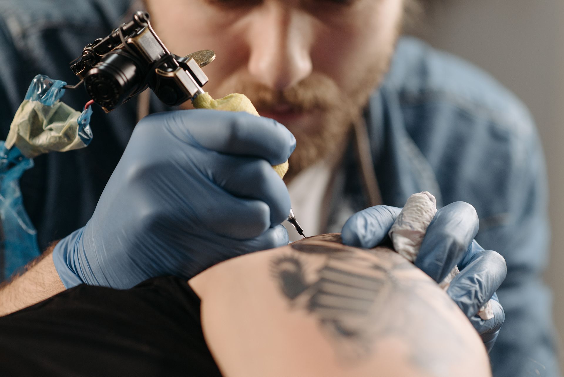 What to Expect When Getting a Tattoo on a Bony Area What to Expect When Getting a Tattoo on a Bony Area
