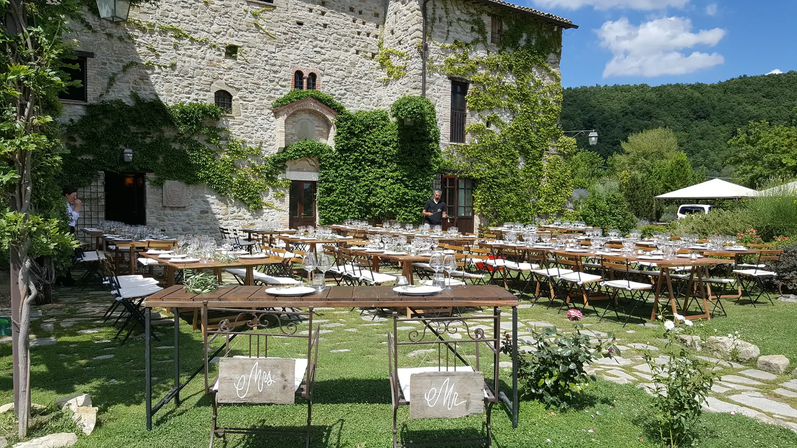 An authentic Italian wedding celebration