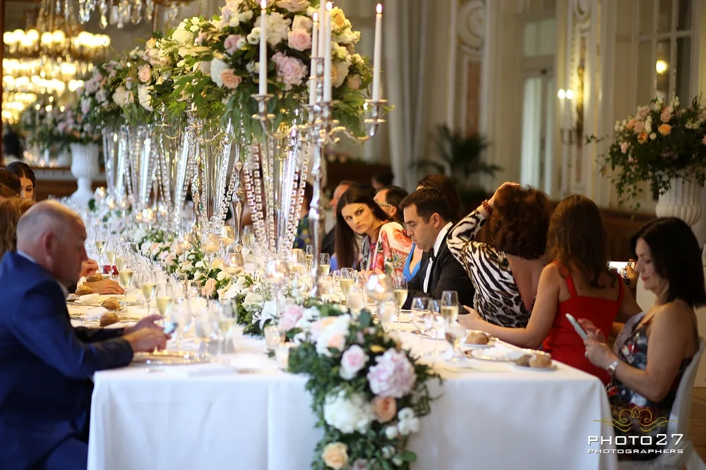 WEDDING ON LAKE COMO — When is the best time to get married on Lake Como?