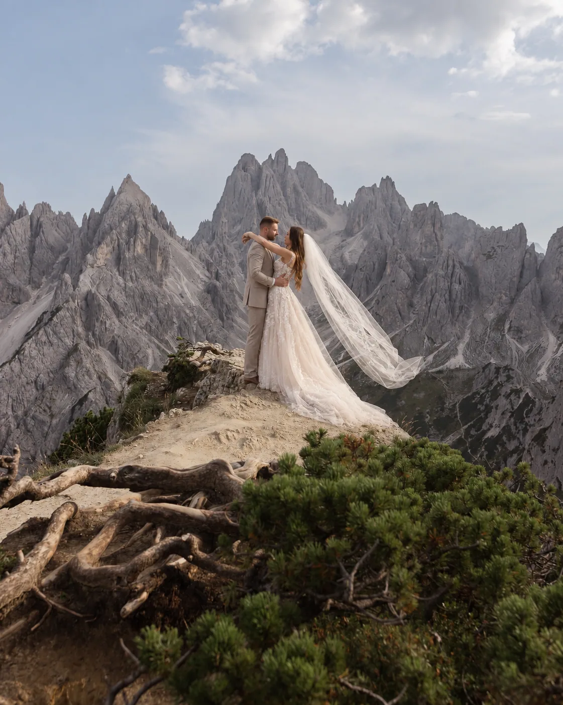 Wedding in the Dolomites — Your wedding in the Dolomites starts with a conversation
