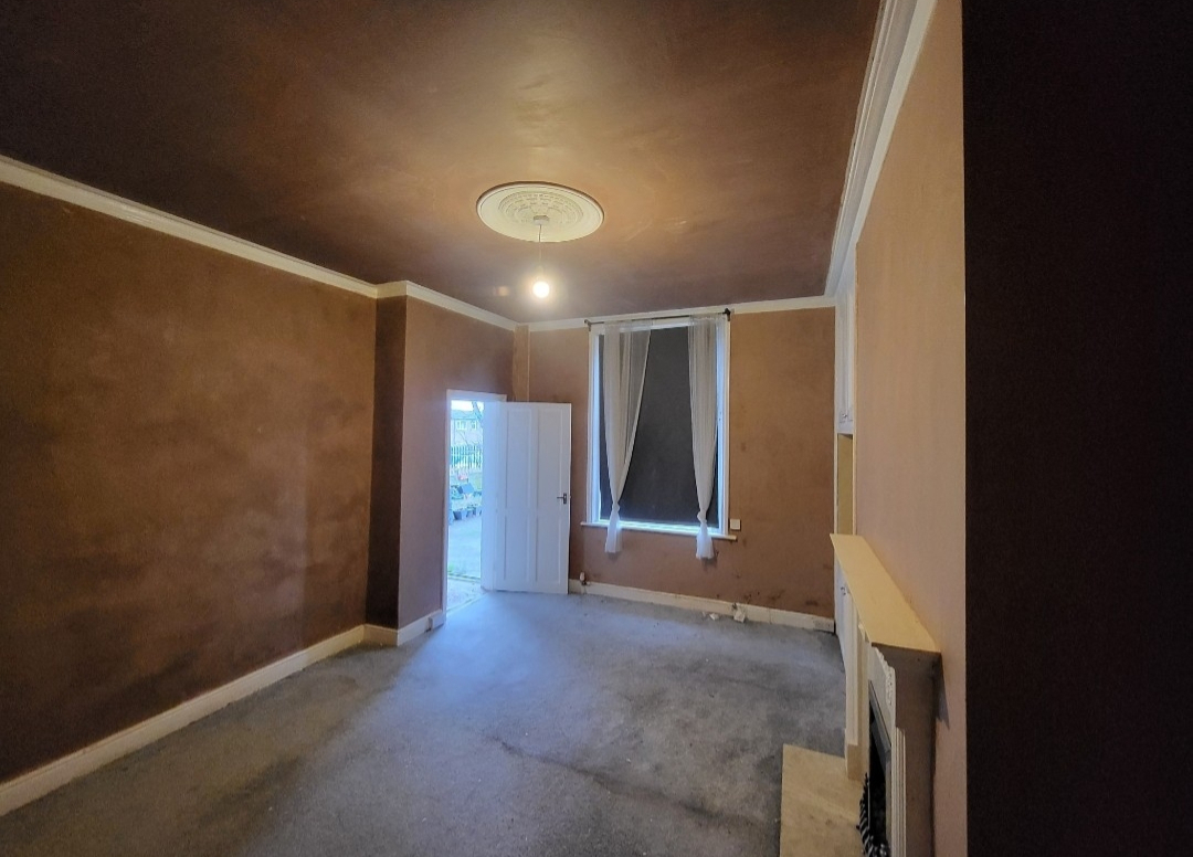 Plastered living room from an alternative angle
