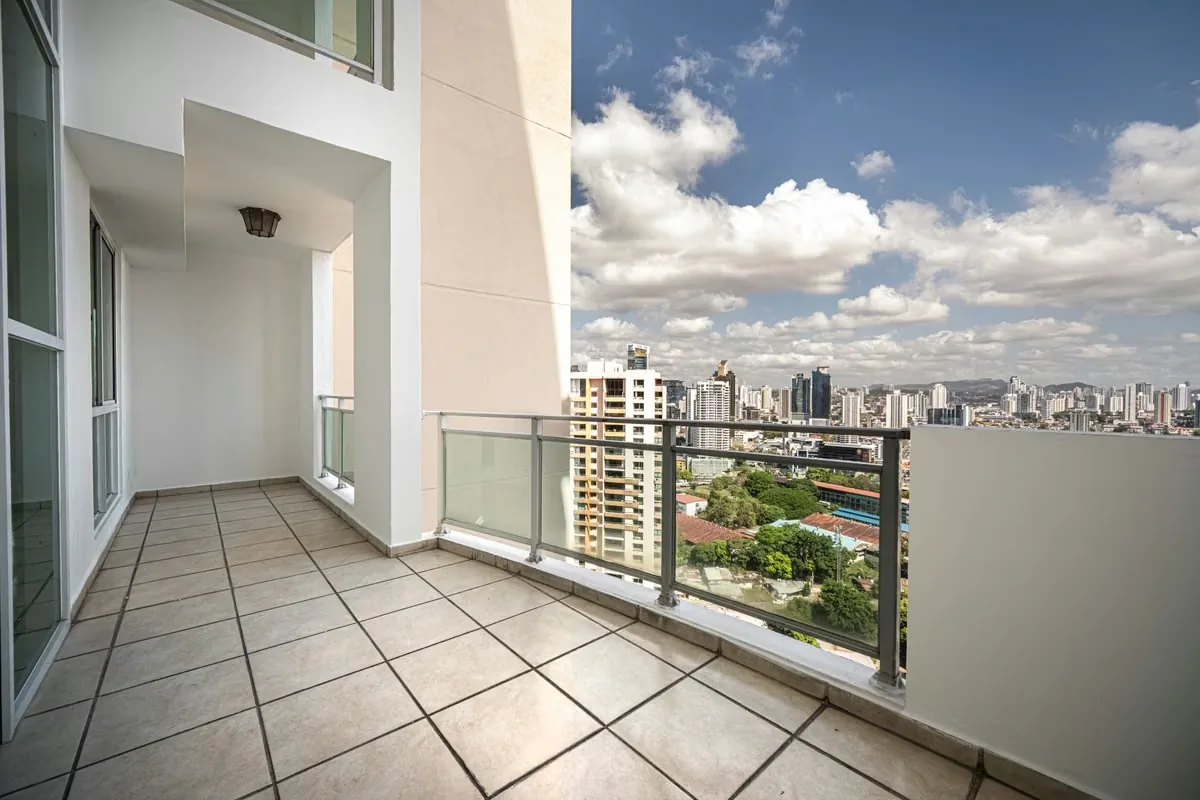 Costa Pacífica penthouse, Punta Pacífica