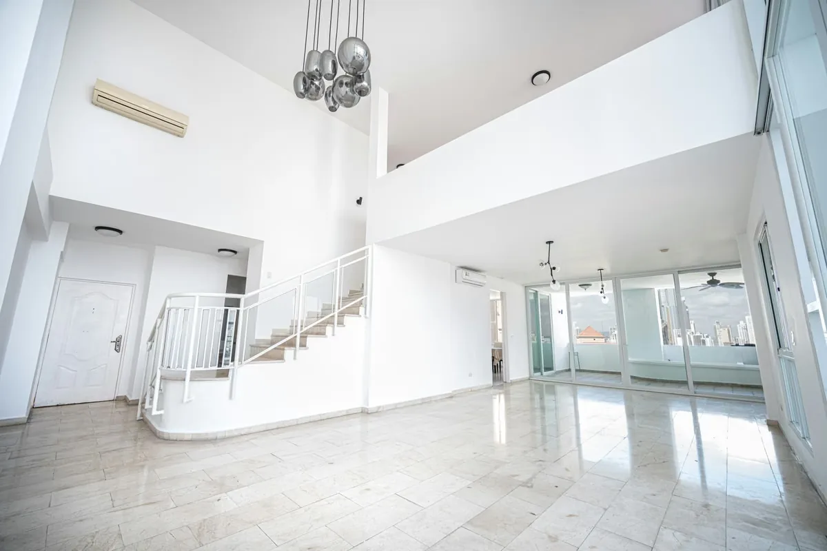 Costa Pacífica penthouse, Punta Pacífica