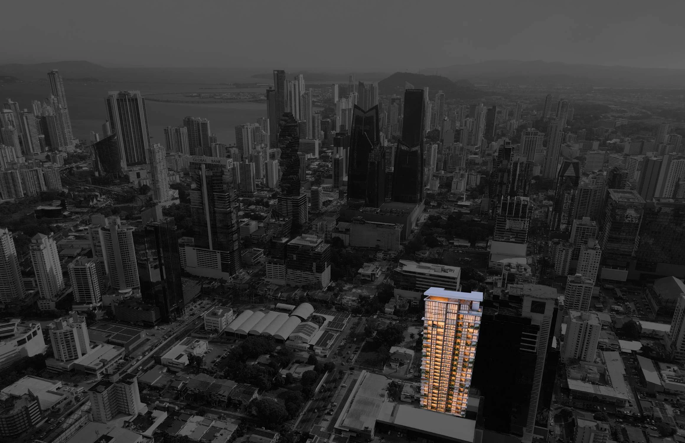 Developer’s aerial location overview showing Centro near Calle 50, the F&F Tower and Soho City Center