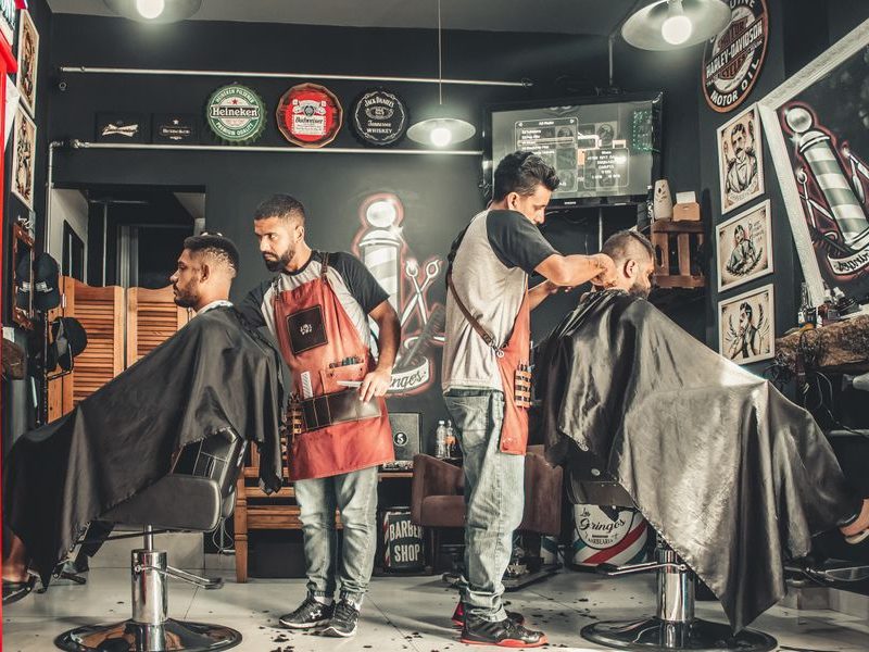 Barbershop — střih vlasů