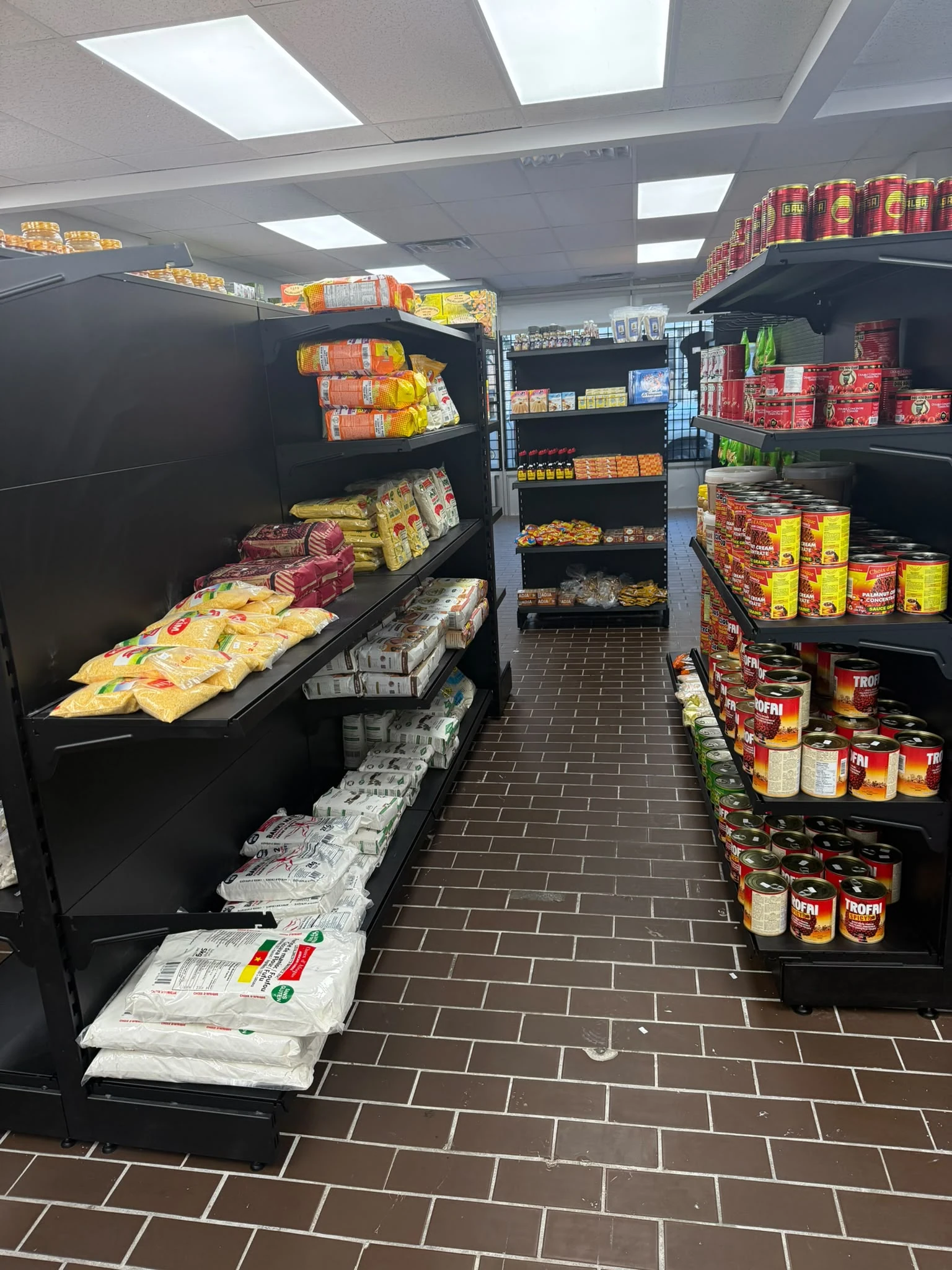 L'histoire de Petite Afrique — épicerie et restaurant africain à Montréal