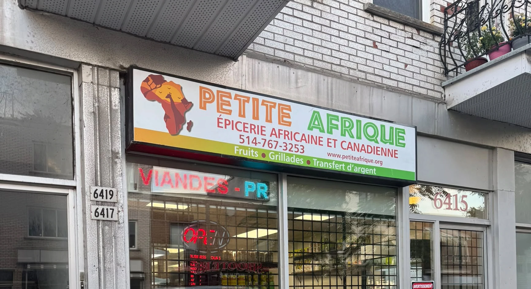 Petite Afrique — épicerie et restaurant africain à Montréal