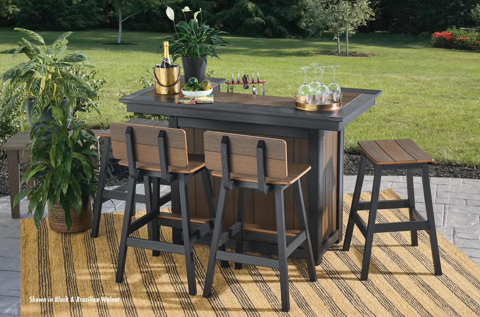 Outdoor Furniture Layout Ideas for a Comfortable and Functional Patio