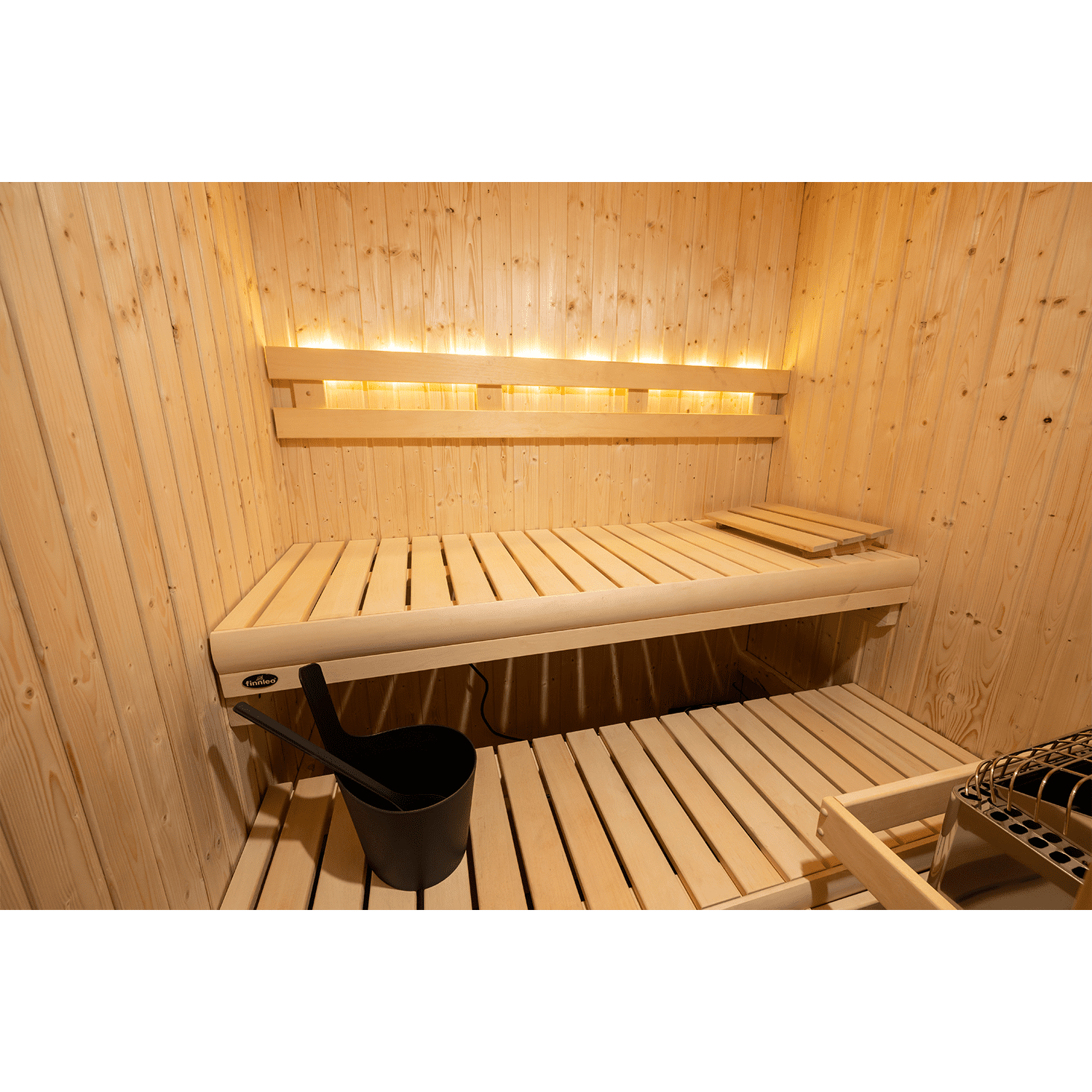 Finnleo NorthStar Indoor 5x6 sauna, view 3